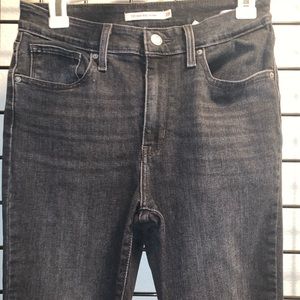 Levi’s High Rise Jeans 721